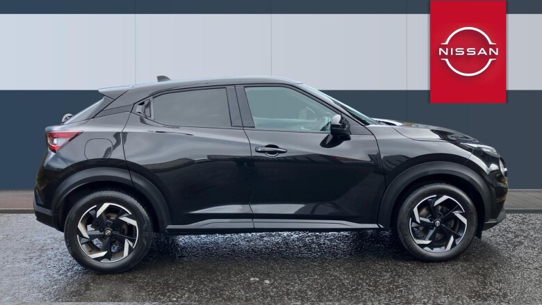 Nissan Juke 1.0 DiG-T 114 N-Connecta 5dr Petrol Hatchback